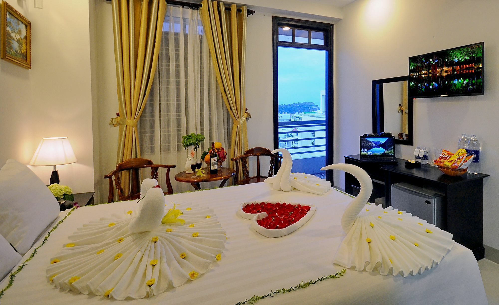 Full House Hotel Nha Trang Exterior photo